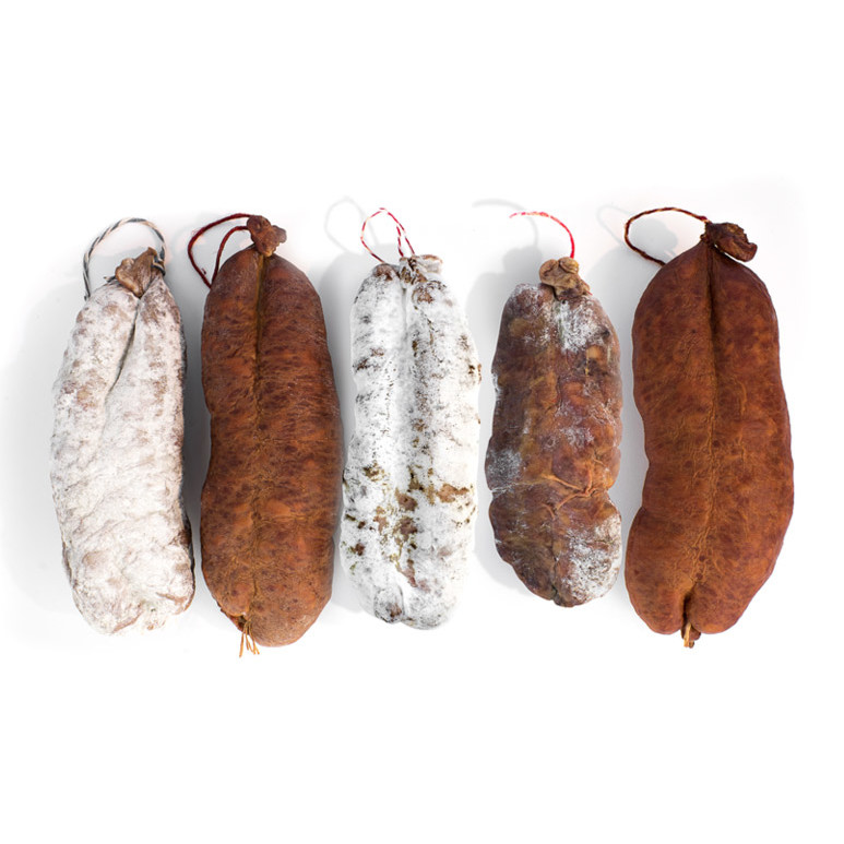 Pack suacisson savoyard. Maison Alpin. Vente en direct de la salaison familiale. Charcuterie artisanale de Haute-Savoie de qualité supérieure en ligne.